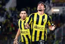 Le Maroc Fassi s’impose haut la main face à Rahimo et se rapproche du deuxième tour de la Ligue des champions المغرب الفاسي يهزم رحيمو 4-1 ويقترب من الدور الثاني