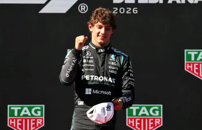antonelli-strengthens-title-grip-with-victory-in-spain-6aa6c004185a1 أنطونيلي يفوز بجائزة إسبانيا ويوسع صدارته إلى 81 نقطة