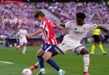 أتلتيكو مدريد يحسم الديربي أمام الريال ويتقدم عليه في ترتيب الليغا أتلتيكو يهزم ريال مدريد 2-1 ويتقدم عليه في ترتيب الليغا