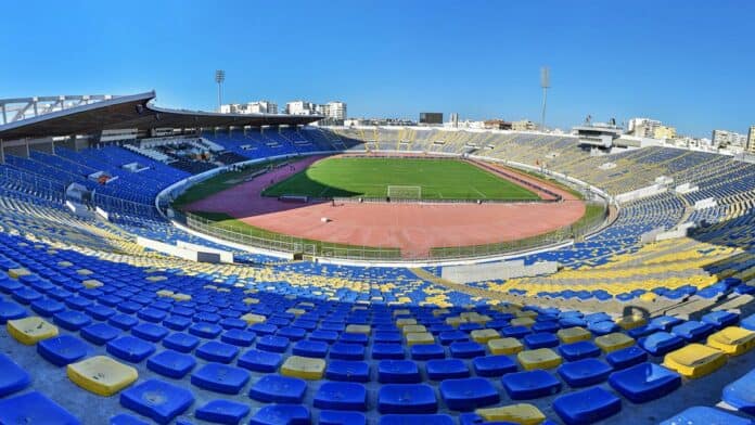 لاعبو المغرب الفاسي خلال مواجهة قارية في دوري أبطال إفريقيا