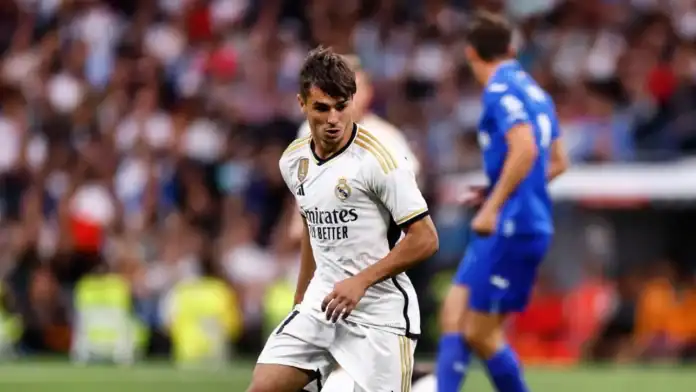 brahim-diaz-real-madrid-jersey-1